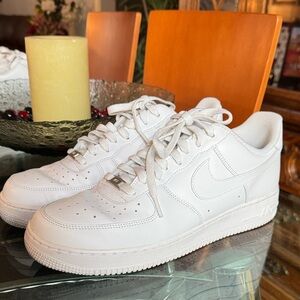 Men’s Air Force 1 White Size 11.5